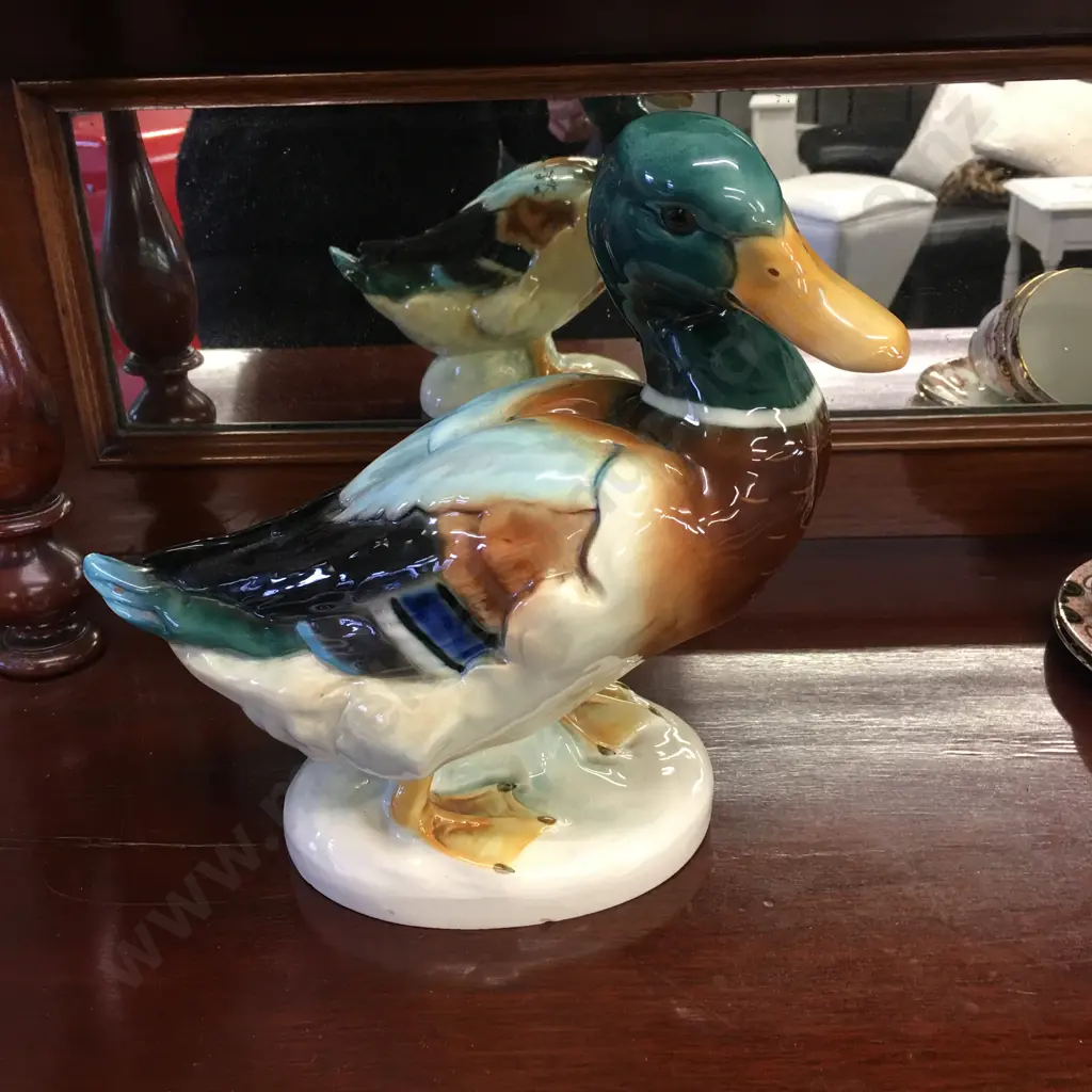 German Duck Figurine #9221 H27cm. Image 1++
