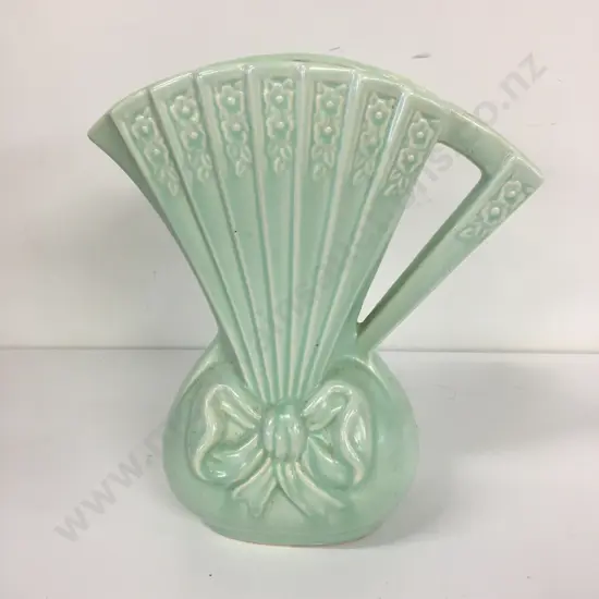 Art Deco English Dartmouth Vase Spearmint Green H21cm.