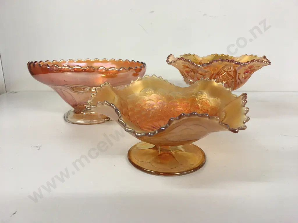 Vintage Glass Bowls x3 Image 1++