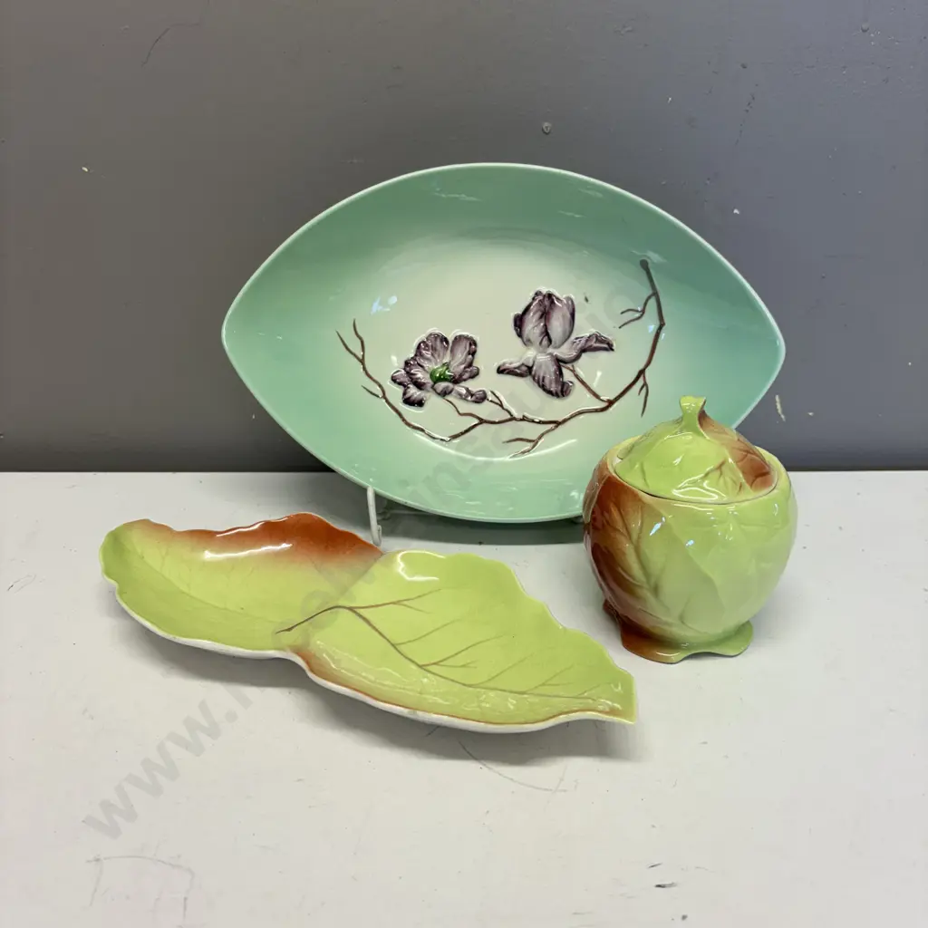 Carltonware Bowl with Royal Winton Leaf Dish and Lidded Pot Image 1++