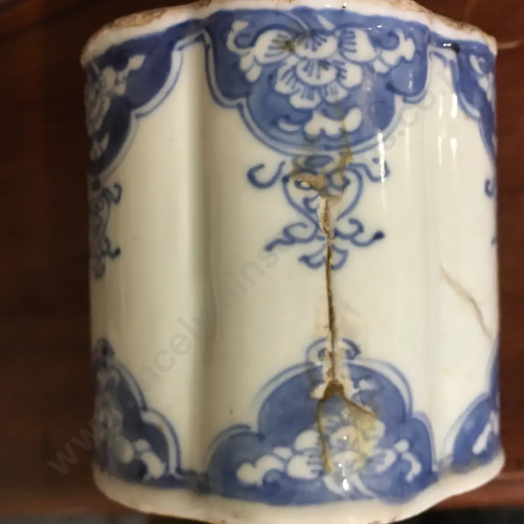 Selection Of Blue & White Vintage Vases Image 1++