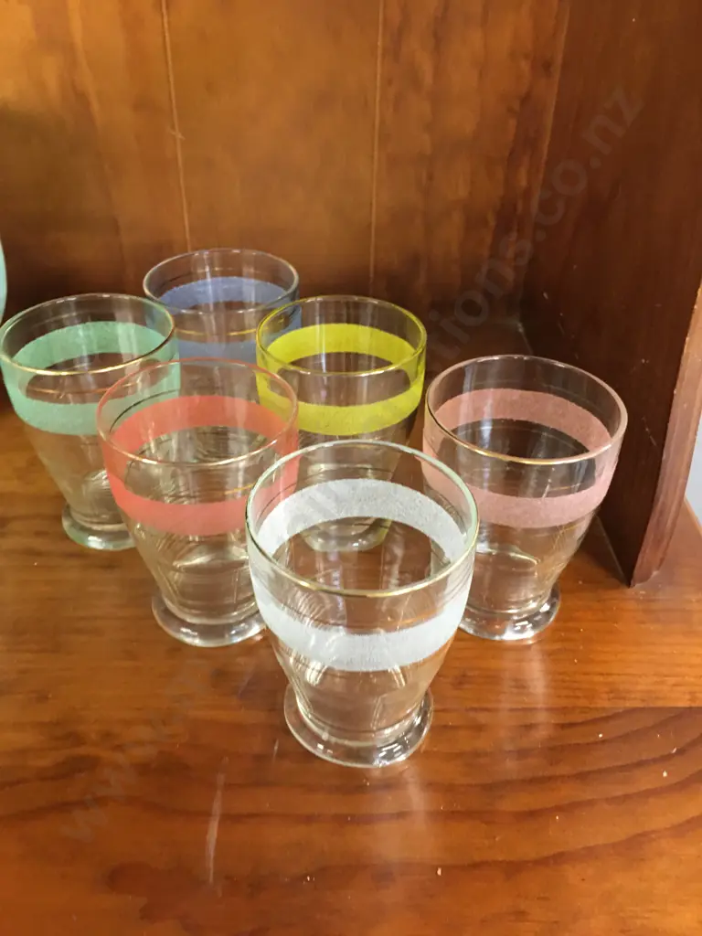 Set of 6 Retro Banded Glass Tumblers Image 1++