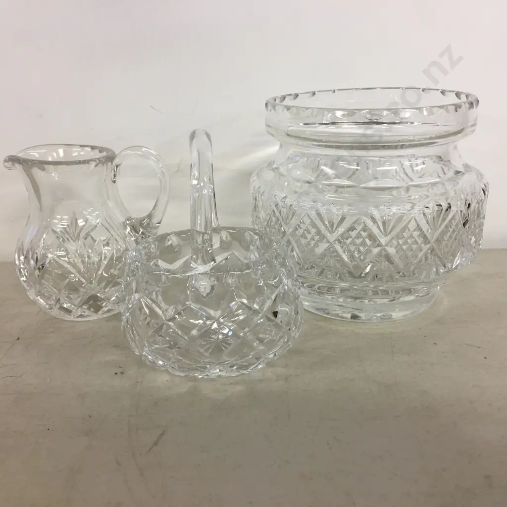 Vintage Crystal Items x 3 Image 1++