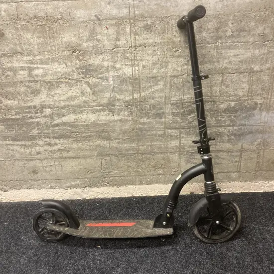 Black VX200 Scooter