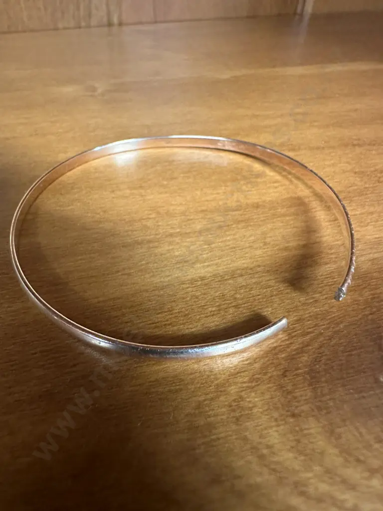 Broken Gold Bangle Stamped 9ct Image 1++