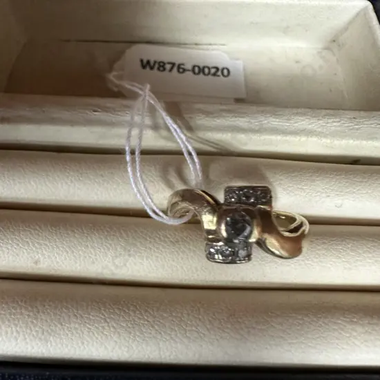 Gold & Diamond? Ring