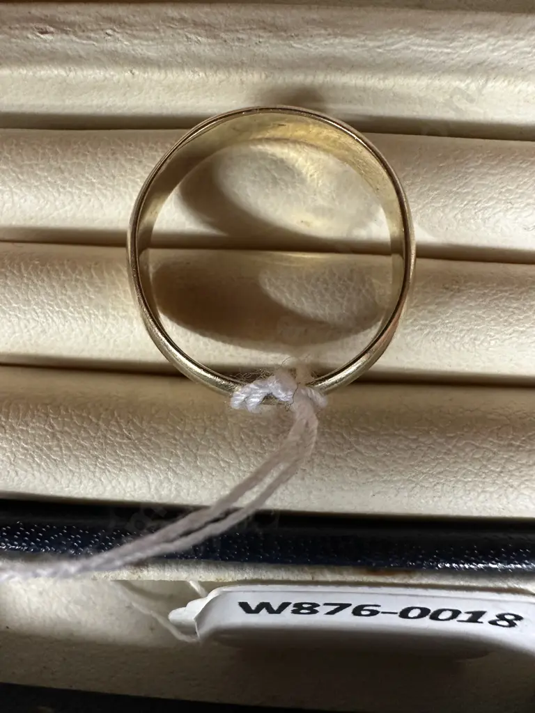 Mens Gold Wedding Band Stamped 375 Image 1++