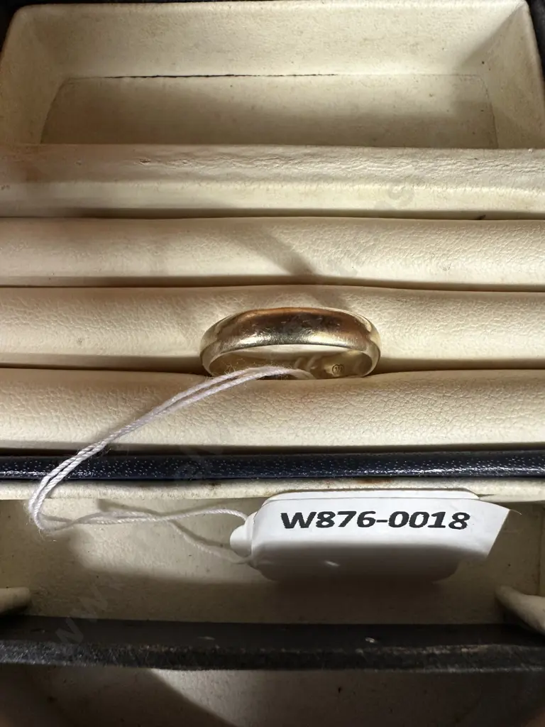 Mens Gold Wedding Band Stamped 375 Image 1++