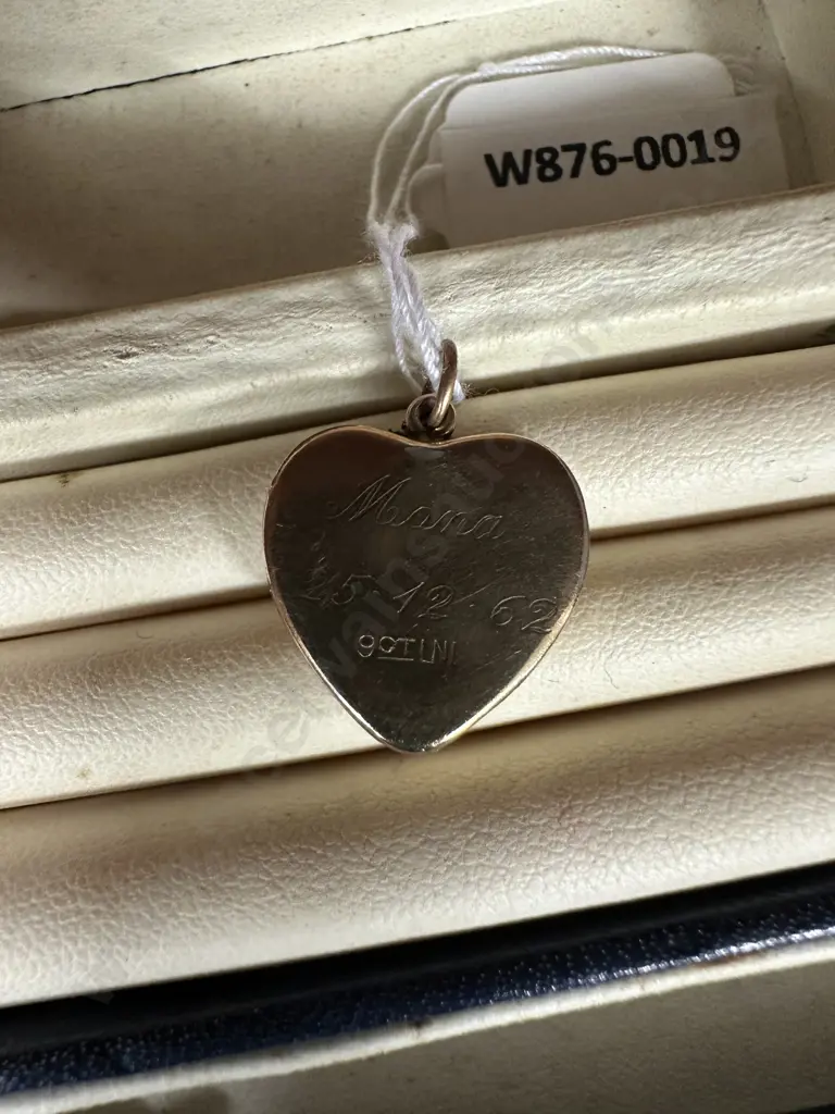 Gold Heart Locket Stamped 9ct As Found Condition Image 1++