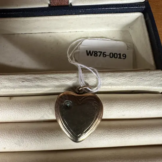 Gold Heart Locket Stamped 9ct As Found Condition