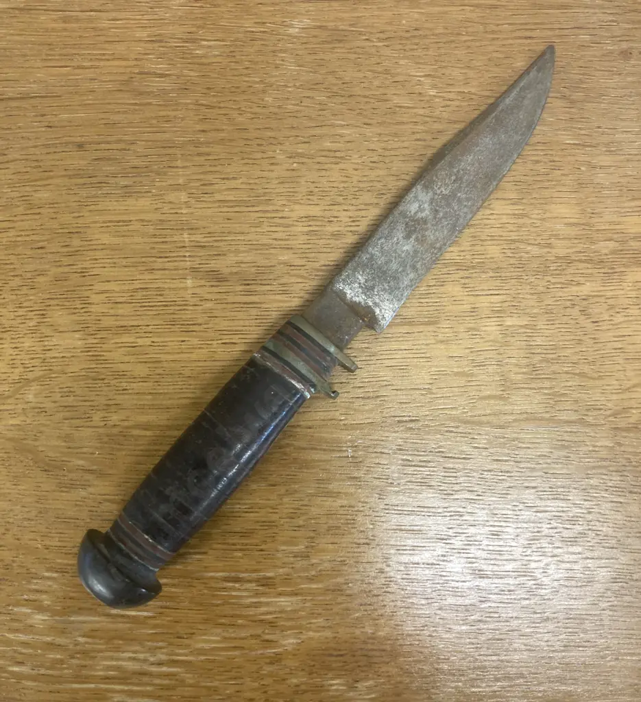 Vintage William Rodgers-Sheffield "I Cut My Way" Knife and Original Sheath. 23cm Image 1++