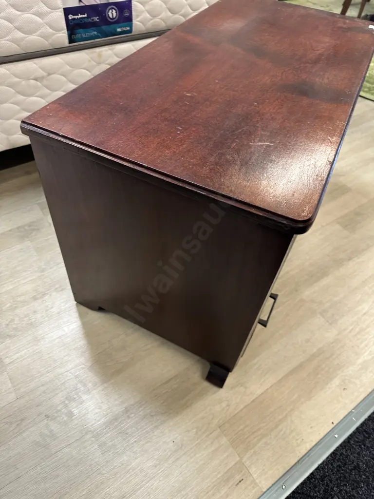 Vintage 1940s Stained Oak Glory Box With Inner Tray & Drawer In Base Image 1++