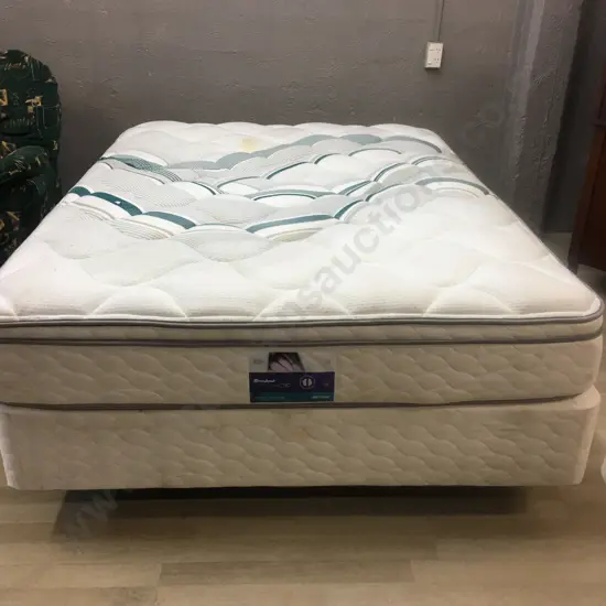 Sleepyhead Chiropractic Elite Sleep Medium Queensize Mattress & Base