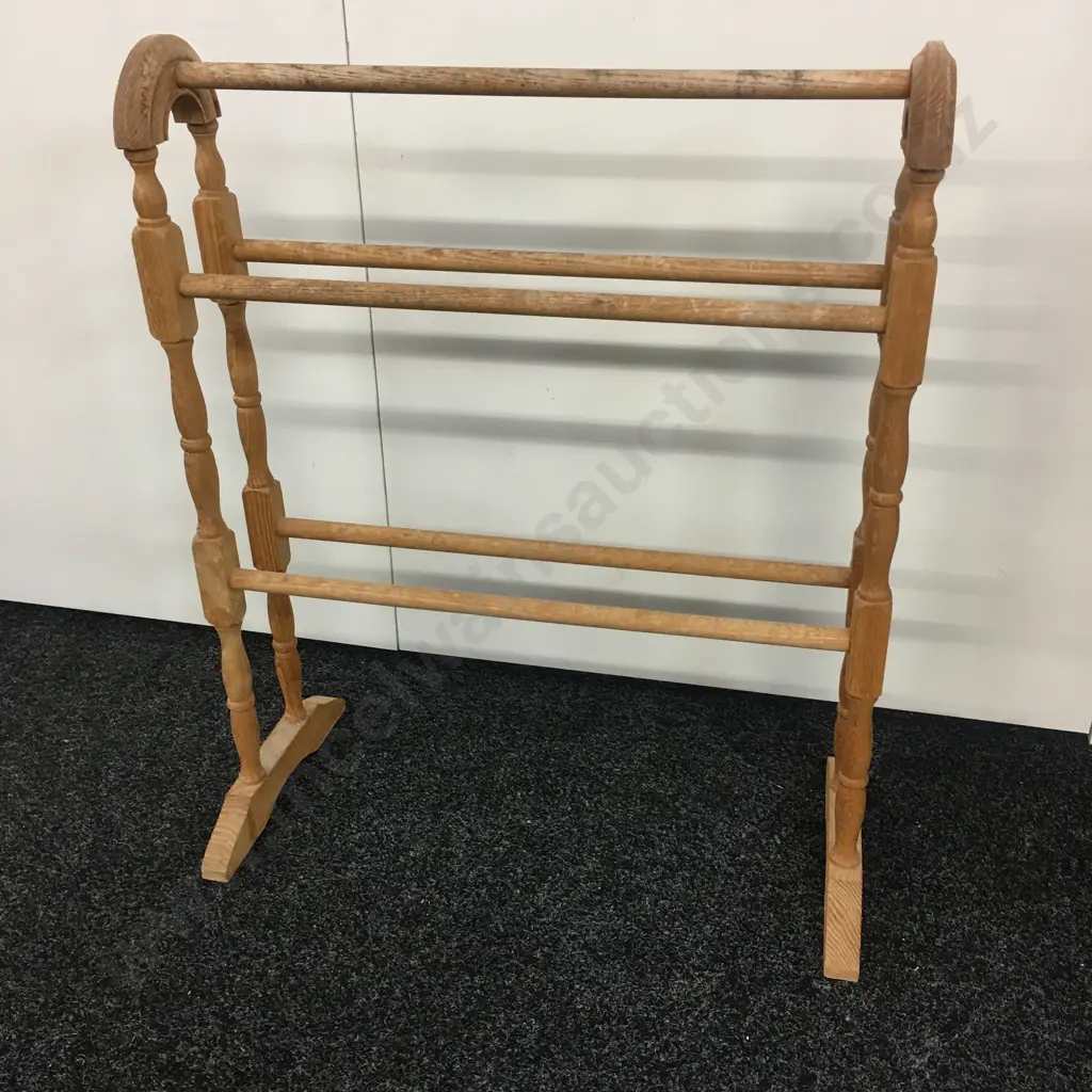 Pine Freestanding Towel Rail, 77 x 63cm Image 1++