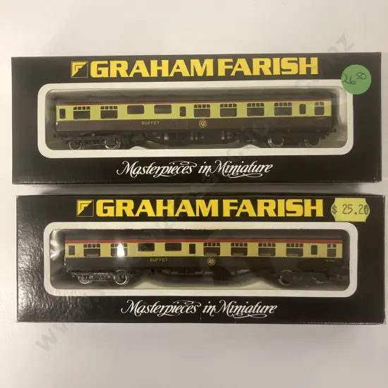Graham Farish N Gauge #0754 BR 63ft Mk1 Buffet (RMB) Brown / Cream WR, Boxed x 2