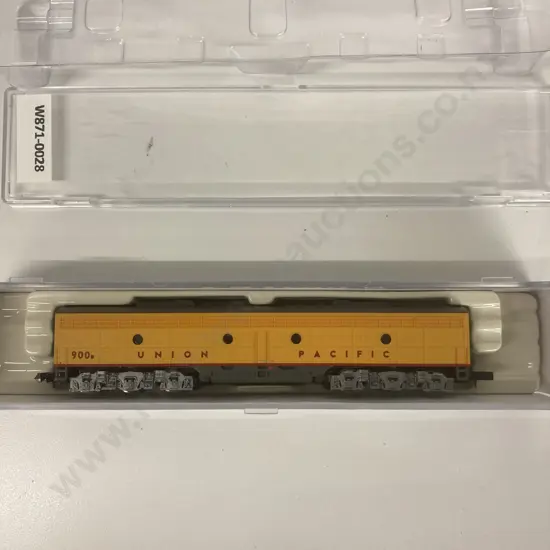 N Walthers N Gauge 920-34103 Union Pacific E8B UP 900B Boxed