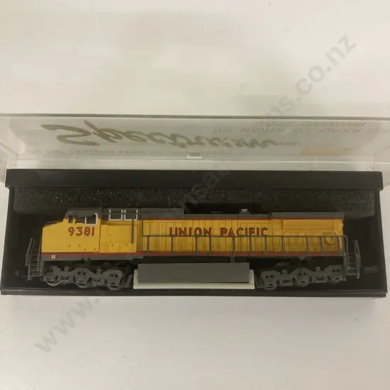 Bachmann Spectrum Locomotive - GE DASH 8-40CW "Union Pacific" #9381, N Gauge Boxed