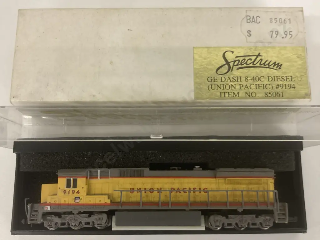 Bachmann Spectrum #85061 GE Dash 8-40C Diesel Union Pacific #9194 Engine N Scale Boxed Image 1++