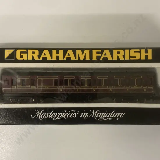 Graham Farish N Gauge #0616 57ft Brake End Coach Sub. LMS (Crim. Lake),Boxed