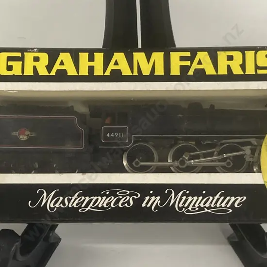 Graham Farish N Gauge No.1805 Class 5 BR Black 4-6-0 Loco, Boxed
