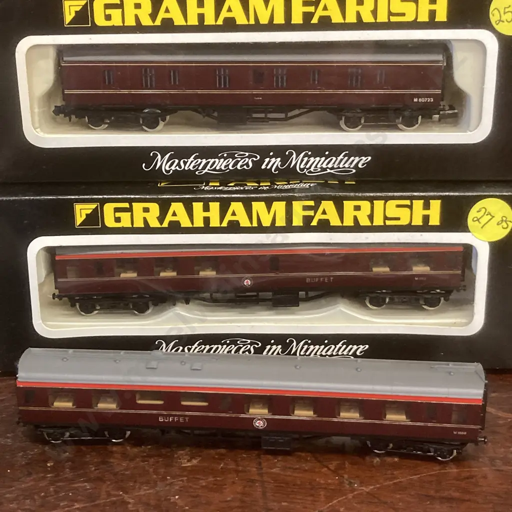 N Scale Atlas (Italy) GTW Grand Trunk Western 4-6-2 Steam Locomotive #3709 (As Found) 5 x Assorted Grafar  Rolling Stock Image 1++