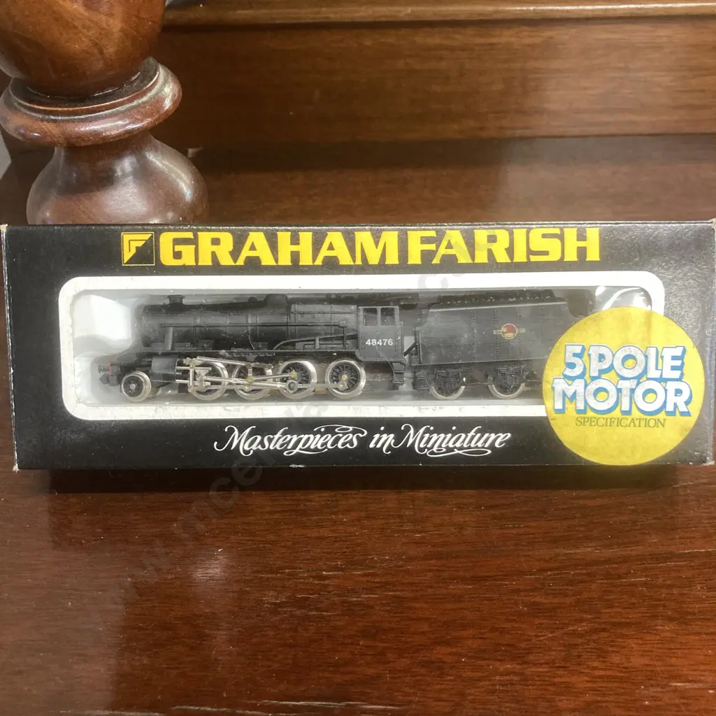 Graham Farish 1905 N Gauge British Railways Black Class 8F 48476, Boxed Image 1++