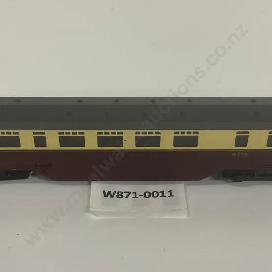 Graham Farish 8176 N Gauge GWR Railcar BR Crimson & Cream
