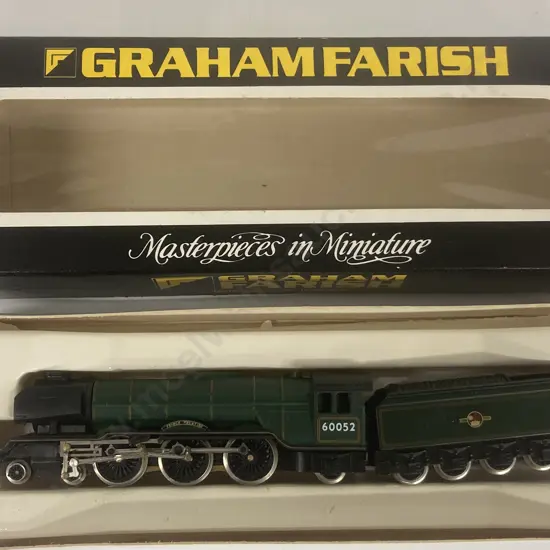 Graham Farish 1827 Class A3 4-6-2 '60052' "Prince Palatine" In BR Lined Green, N Gauge, Boxed