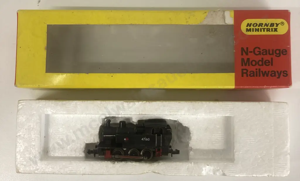Minitrix N201 N Gauge Class 2F 0-6-0 47160 in British Raiways Black, Boxed Image 1++
