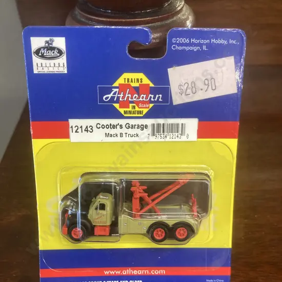 Rare N Gauge Athearn #12143 Cooter’s Garage Mack B Tow Truck Vehicle BRAND NEW Sealed