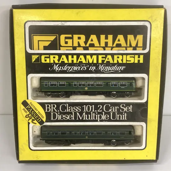 Graham Farish N’Gauge No.8133 Twin Car 57ft DMU Class 101 DMBS. 1 Powered Unit & 1 Dummy, in BR Green, Boxed
