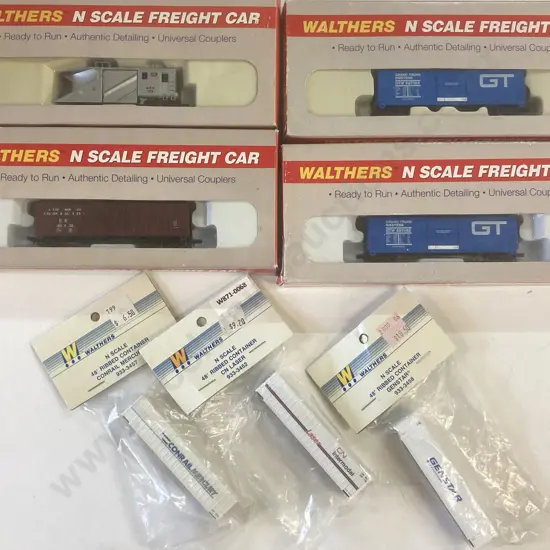 N Scale Walthers Union Pacific Russell Snow Plow, 3 x Box Cars, 48' Ribbed Containers