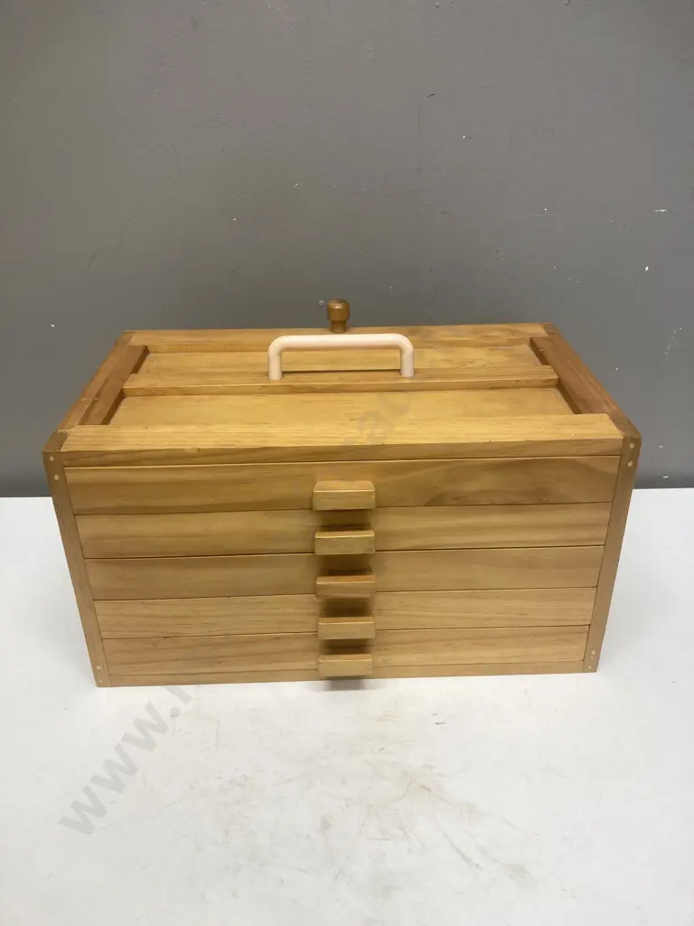 Wooden Case With 5 Drawers, Spacing In Trays Adjusts (Used For N Gauge Railway) Image 1++