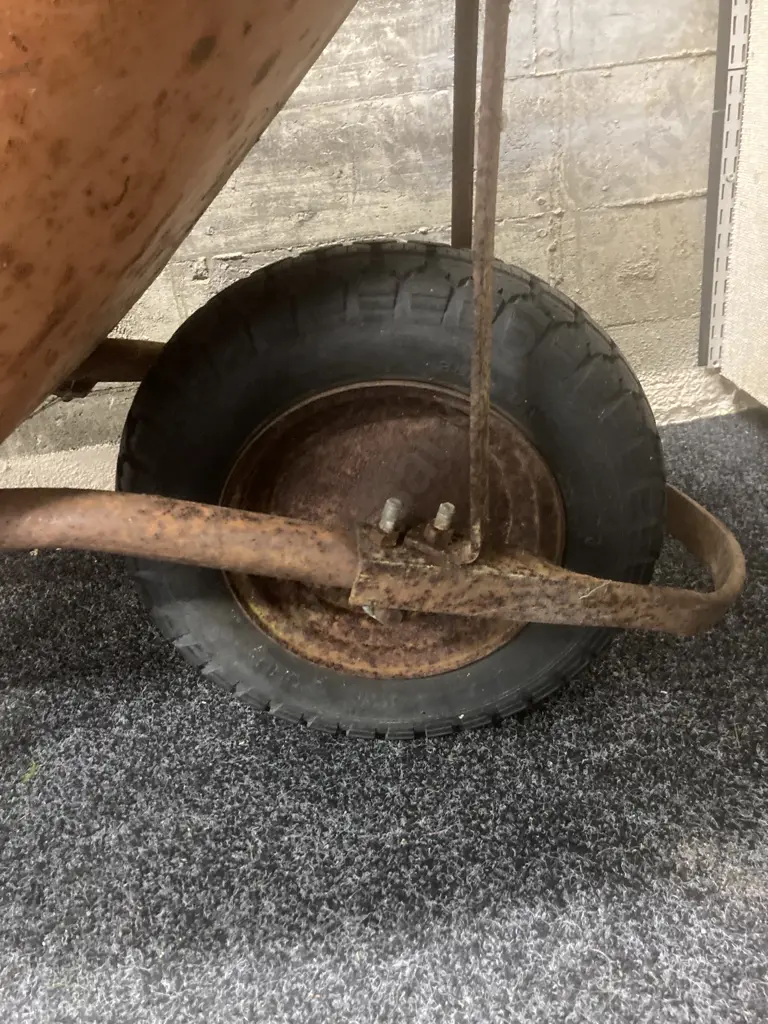 Steel Wheelbarrow Image 1++