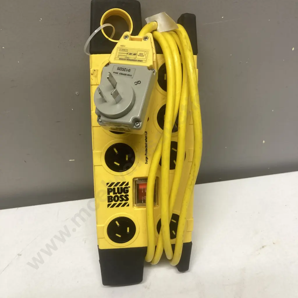 HPM 8 Plug PlugBoss Image 1++