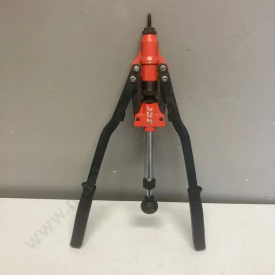 SRC Heavy Duty Nut Rivet Tool