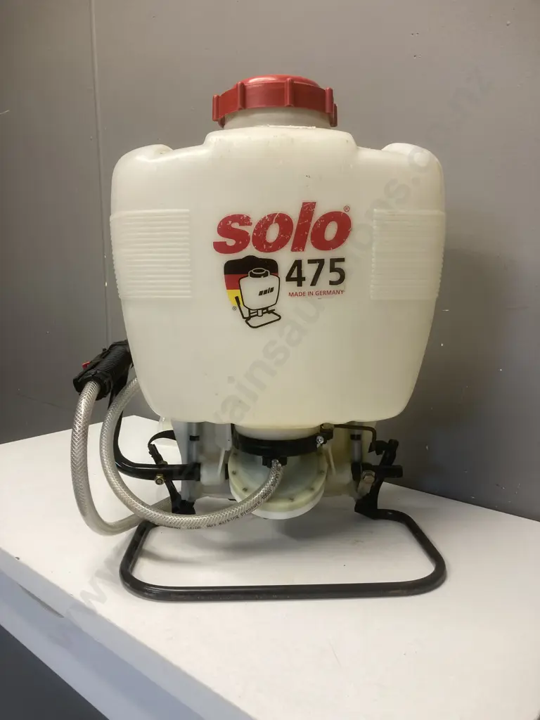 Solo 475 Knapsack Sprayer Image 1++