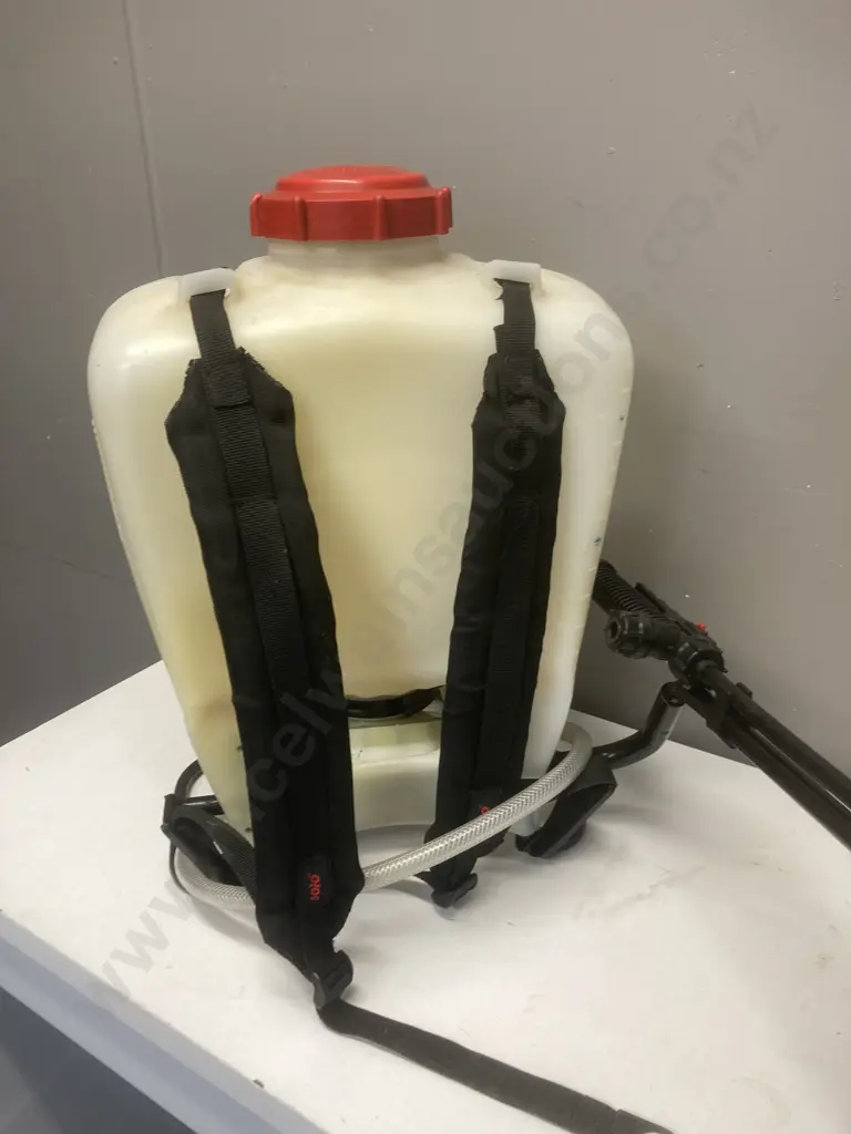 Solo 475 Knapsack Sprayer Image 1++
