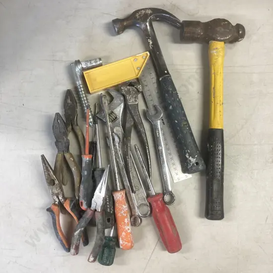 Estwing & Ball Pein Hammers, Spanners, Screw Drivers Etc