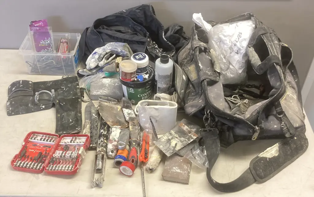 Irwin Carry Bag, Plastering Gear, Rivet Coat, Leather Tool Pouch Etc Image 1++