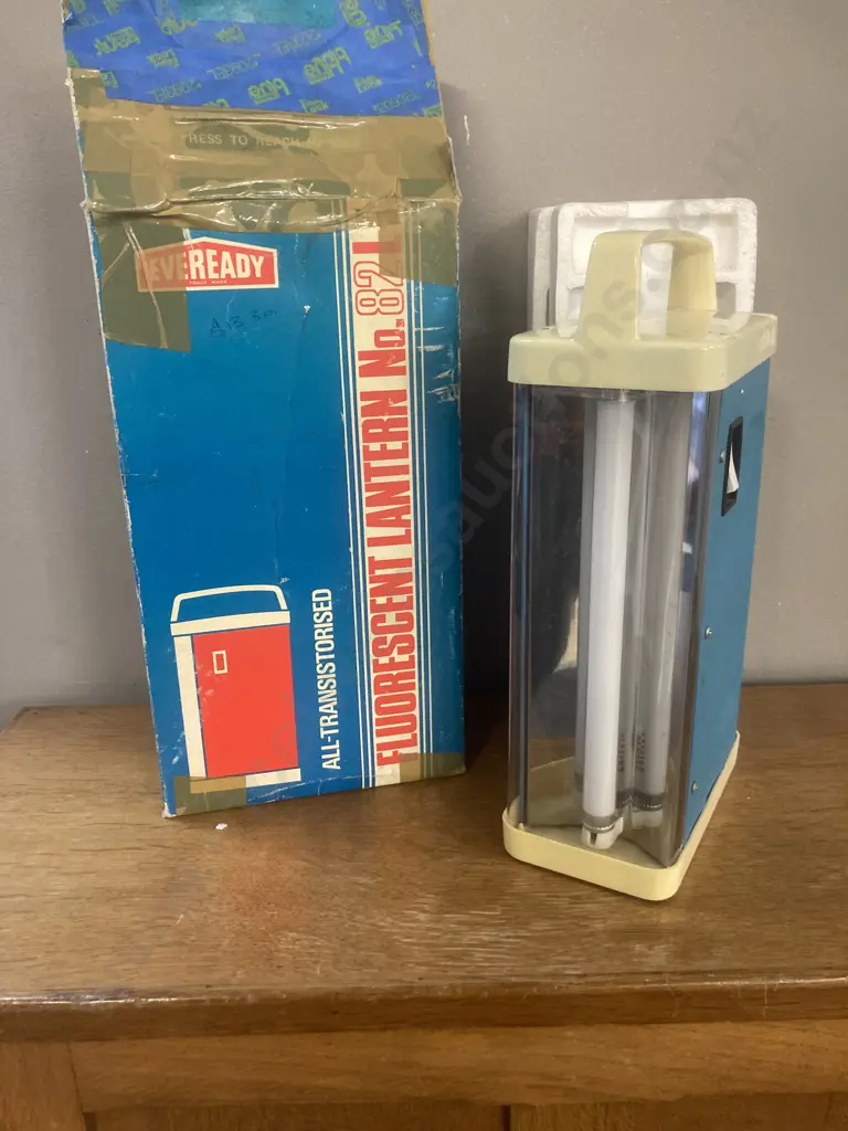 Box lot Camping Equipment & Vintage Eveready Transistorised Fluorescent Lantern No.82L Image 1++