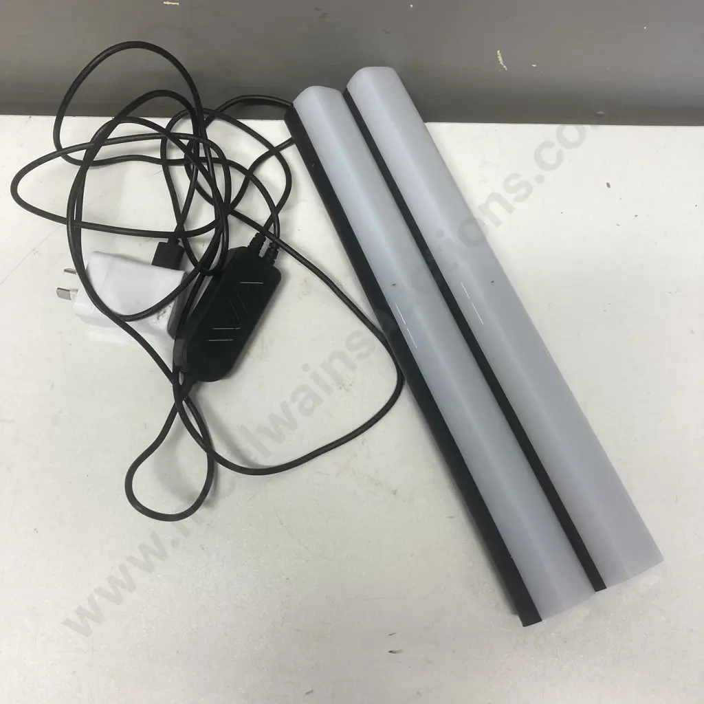 30cm Pixel LED Twin Bar USB Powered #1005282 (No Stands) Image 1++
