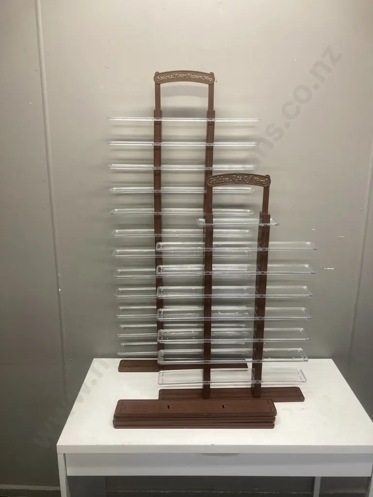 80 x 51cm & 111 x 51cm Plastic Modular Model Display Units With Spare Base Plates Image 1++