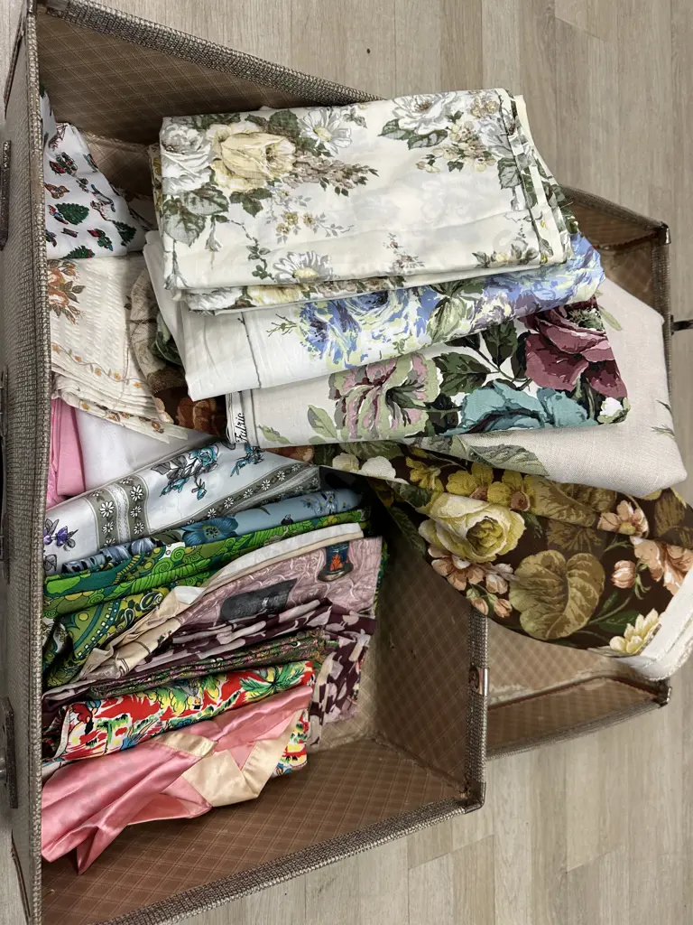 Assorted Stunning Vintage Fabric Pieces In Vintage Suitcase Image 1++