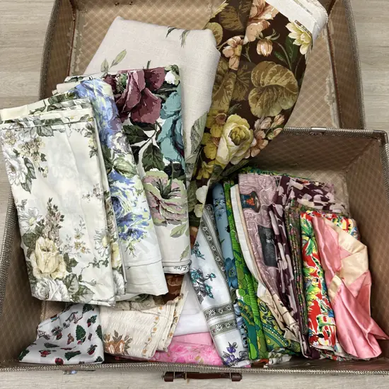 Assorted Stunning Vintage Fabric Pieces In Vintage Suitcase