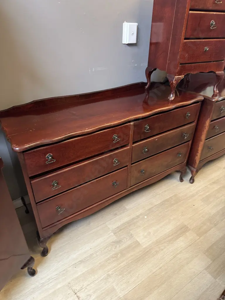 Queen Anne Mahogany 4 Piece Bedroom Suite Image 1++