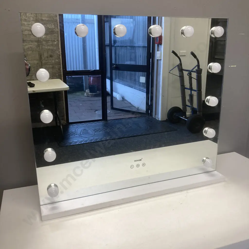 Maxkon LED Mirror DP336 12V 2A (No Power Supply) 57 x 65cm Image 1++