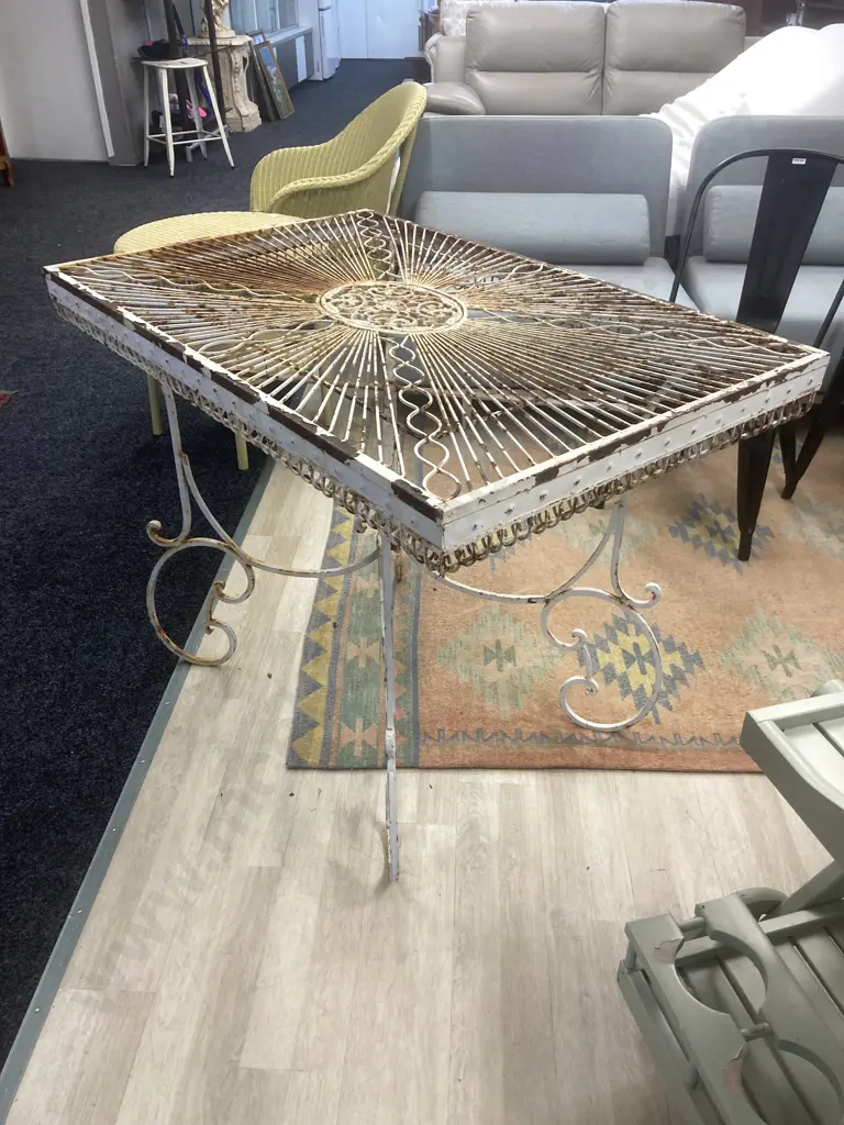 Antique French Iron Garden Table. H79 W110 D70cm Image 1++
