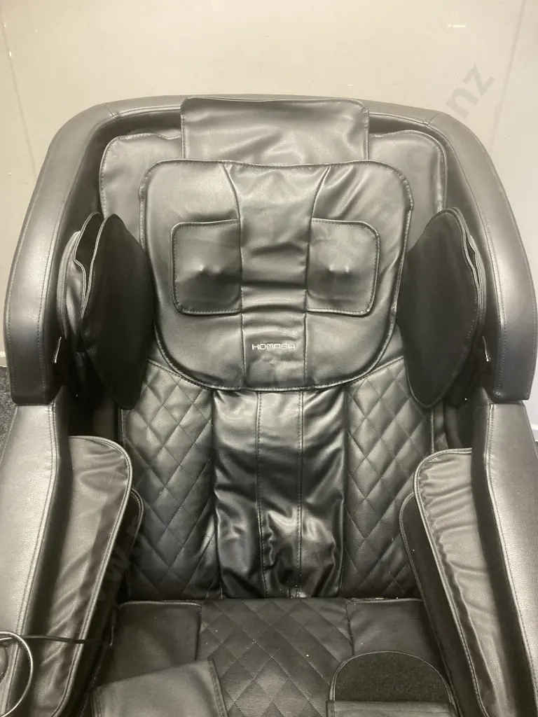 HOMASA Luxury Full Body Massage Chair Zero-Gravity Kneading Shiatsu Massager With Touch Control WF-LK1-TS1 Image 1++