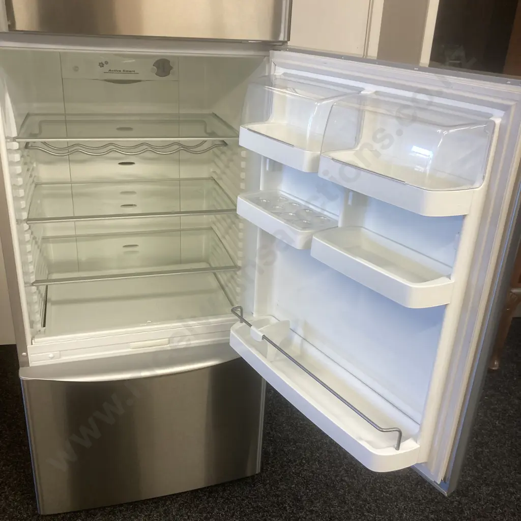 Fisher & Paykel E415H 3 Door Stainless Steel Fridge Freezer With Crisper Drawer, 411 Litre, #ALF272948 Image 1++